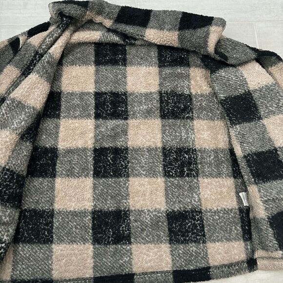 SHEIN LUNE Buffalo Plaid Pattern Drop Shoulder Teddy Coat Pink Black Fuzzy Small - Picture 4 of 6